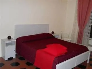 فندق مبيت وإفطار Claudia House Termini
