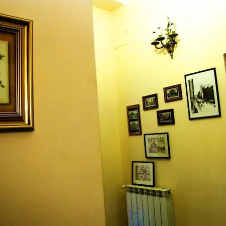 فندق مبيت وإفطار Claudia House Termini روما